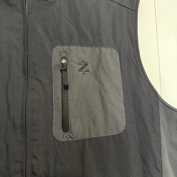 Izod Performance Men's Reversible Black Gray Vest Size Large - Picture 4 of 13